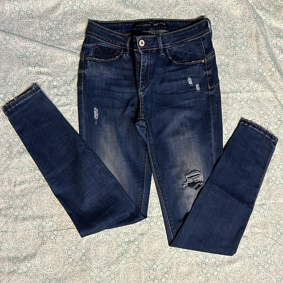 Tiffosi High Rise  Distressed Blue Jeans - Picture 6 of 7